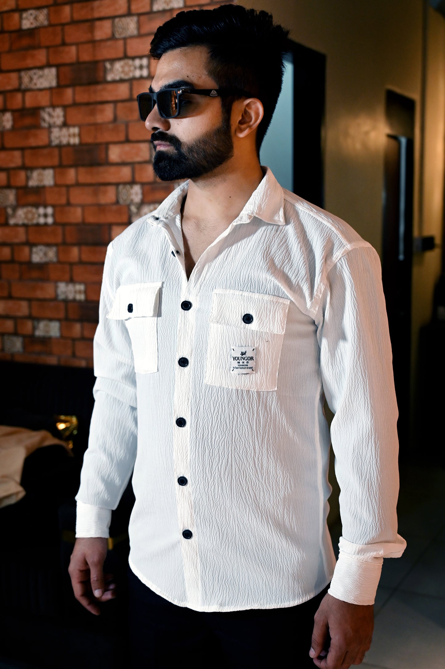 White texture solid shirt